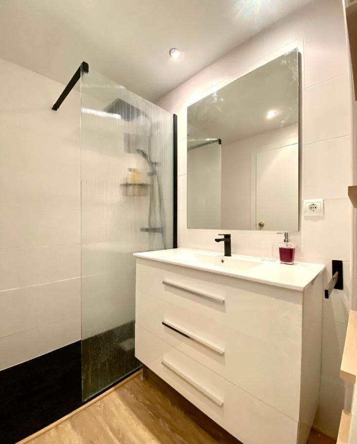 Apartamento Con 3 Habitaciones, Terraza Y Jardin Comunitario Con Piscina En 圣安东尼奥·德·卡隆 外观 照片