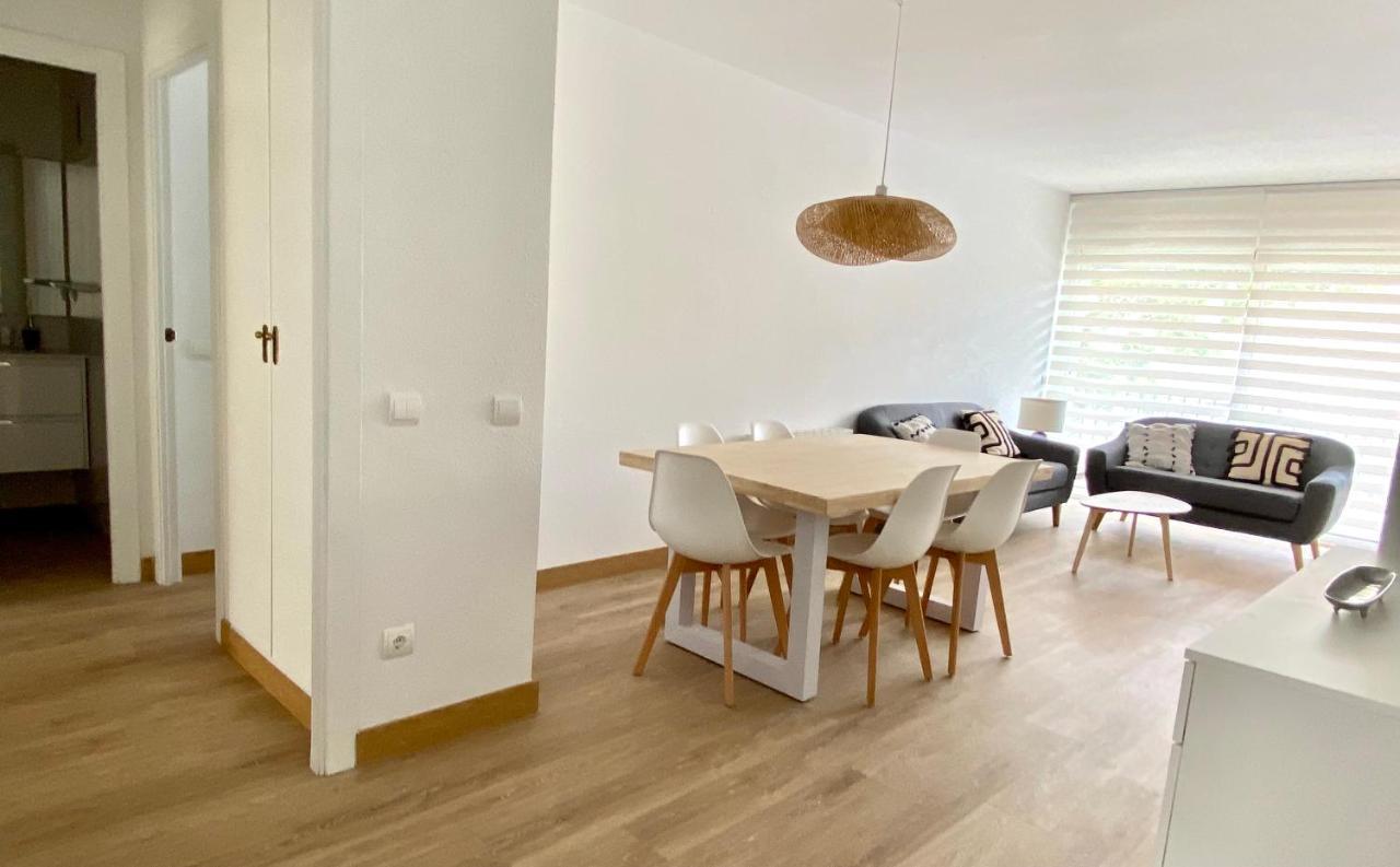 Apartamento Con 3 Habitaciones, Terraza Y Jardin Comunitario Con Piscina En 圣安东尼奥·德·卡隆 外观 照片